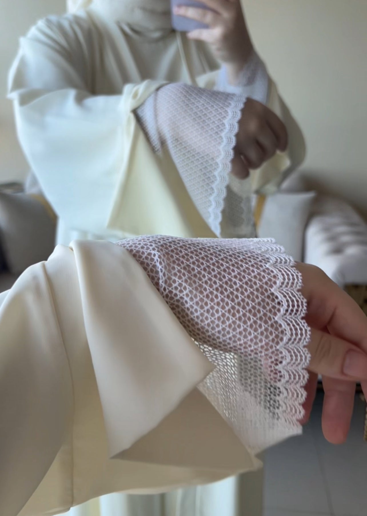 Nocturne Abaya | Off white.