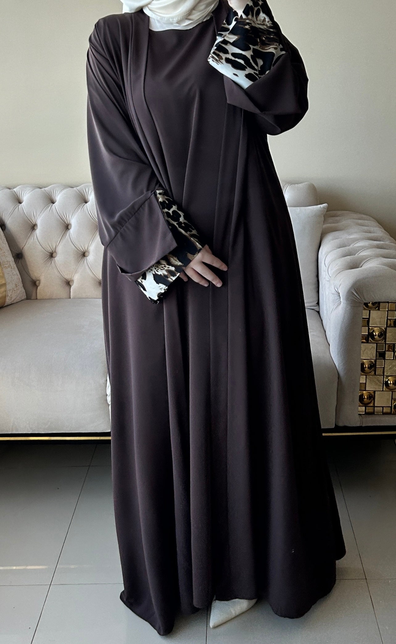 Nocturne Abaya | Leopard brown.