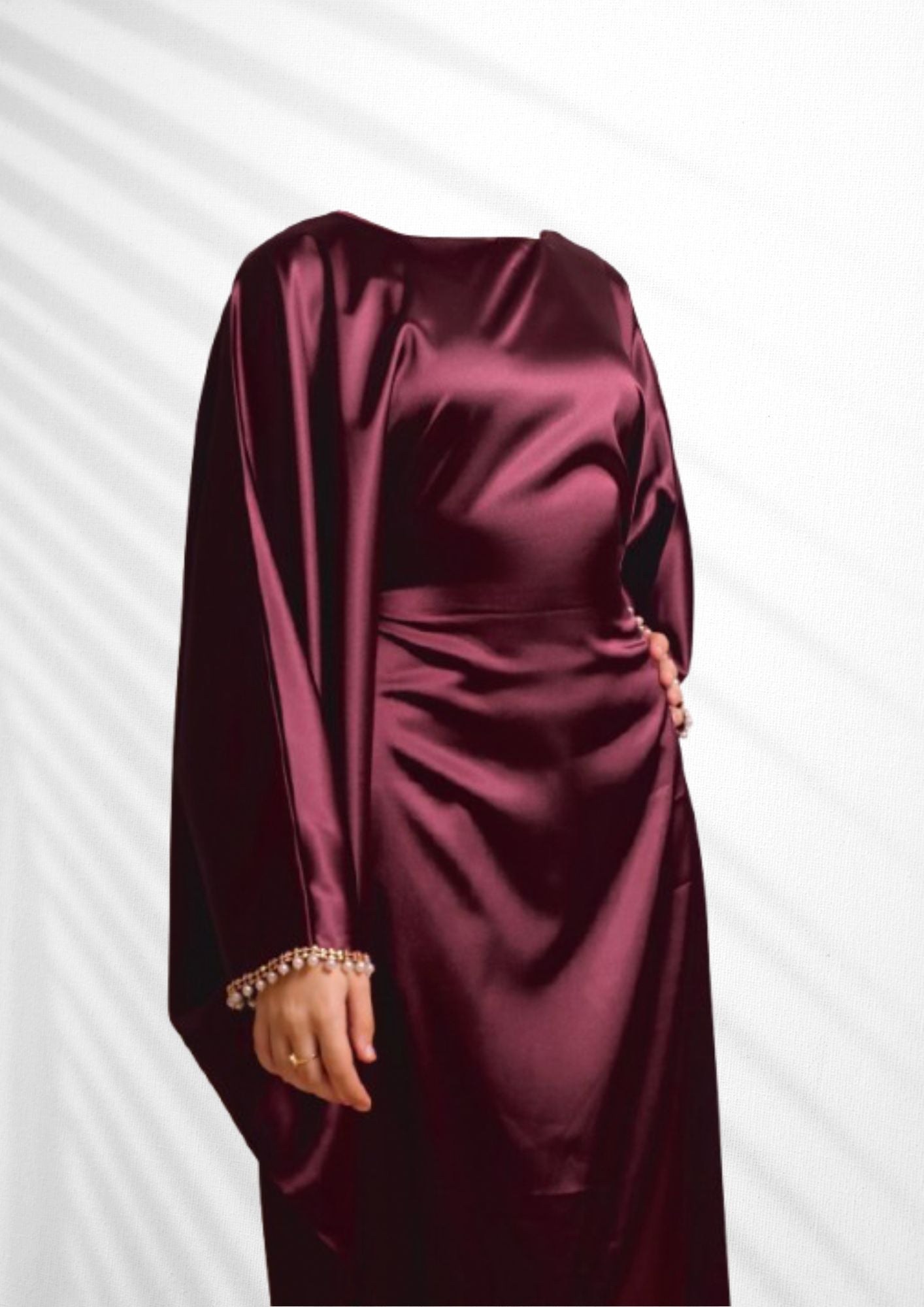 Éclipse Abaya | butterfly cut.